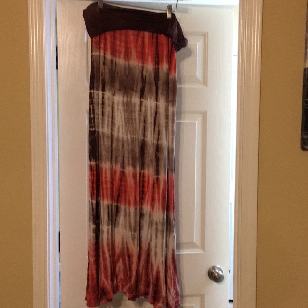 Maxi skirt